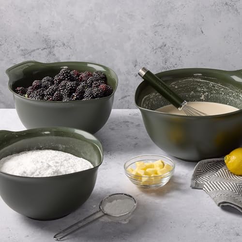 Universal Nesting Plastic Mixing Bowls (Evergreen / Set of 3)