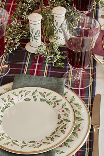 Holiday Plaid Dinner Plates