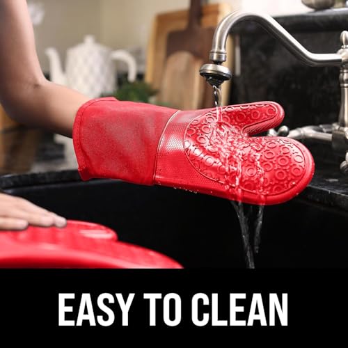 BPA Free Silicone Oven Mitts Ultra Heat Resistant up to 500°F (Red / 2-Piece 13.7" Oven Mitts)