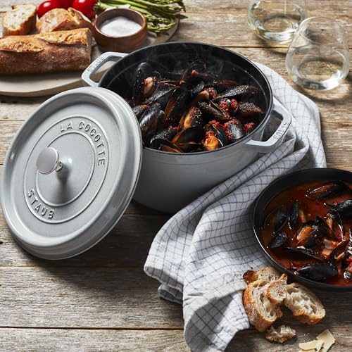 Cast Iron 7 qt Round Cocotte (7-qt Round / White Truffle)
