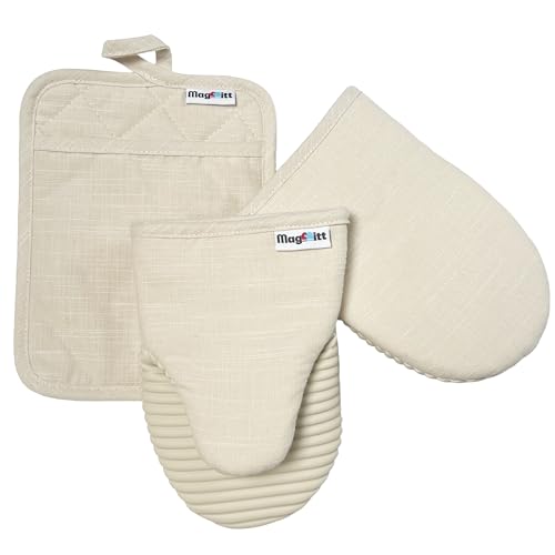 Magnetic Oven Mitts & Pot Holder 3 Pc Set (Vanilla Cream)