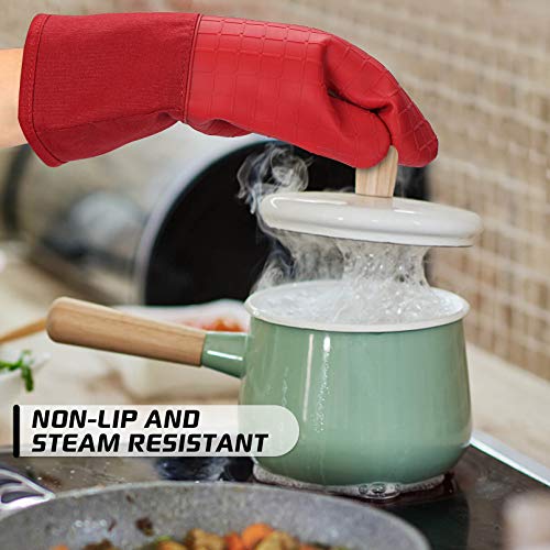 Silicone Oven Mitts and Pot Holders for Kitchen & Baking (Red / 4-Piece Oven Mitts & Pot Holders Set)