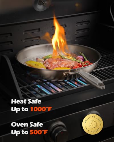 Titanium cookware set
