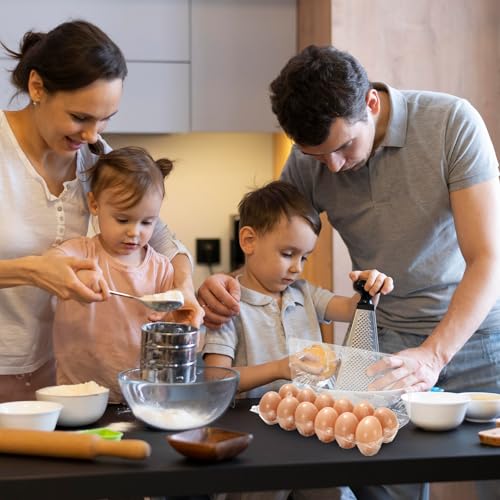 200Pcs Plastic Egg Carton Bulk Empty Clear Egg Tray Holder Container for Farm Business Market Home Kitchen Refrigerator Storage