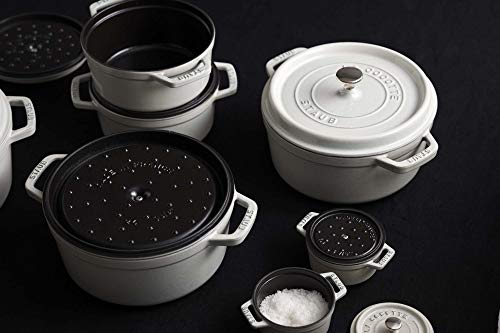 Cast Iron 5.5 (5.5-qt Round / White Truffle)