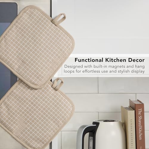 Gourmet Series Gridlines Pot Holders 2 (Milkshake Tan)