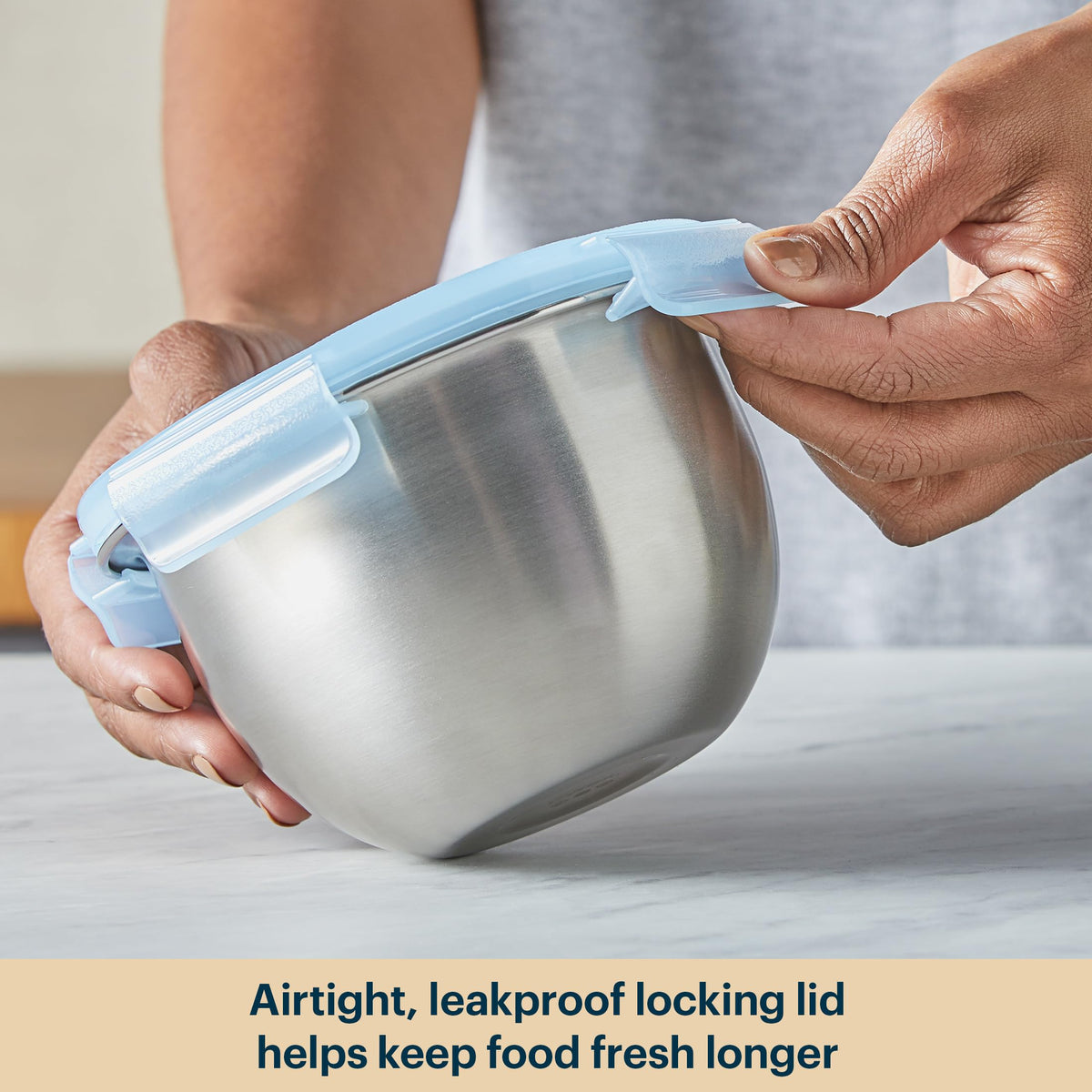 4 Pack Metal Stainless Steel Mixing Bowls with Airtight Locking Lids (4-Pack)