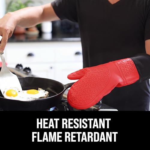BPA Free Soft Silicone Oven Mitts (Canyon Red / 2-Piece 14.7" Oven Mitts)