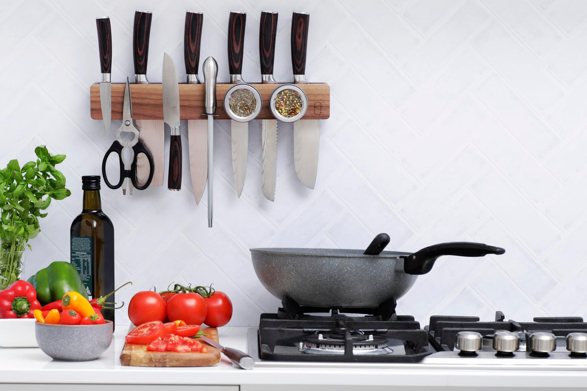 Walnut 16 inch Magnetic Knife Holder for Wall with 2x Storage & Charming Wood (Walnut Wood / 16" w/ Wall Mount)