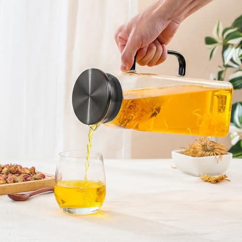 1 Pack Square Glass Pitcher with Lid and Spout
