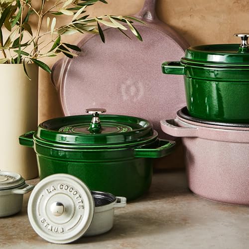 Cast Iron 4 qt Round Dutch Oven (4-qt Round / Basil)