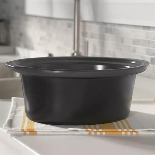 Small 2.5 Quart Casserole Slow Cooker in White